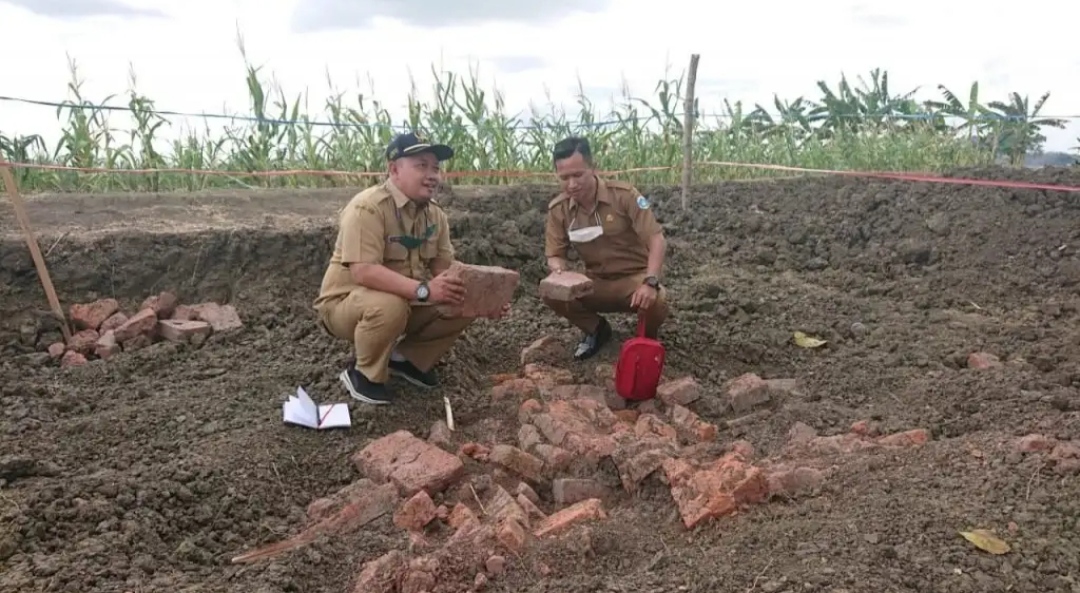 Ditemukan Struktur Batu Bata Merah, Area Persawahan Desa Sambungrejo Menyimpan Sejarah