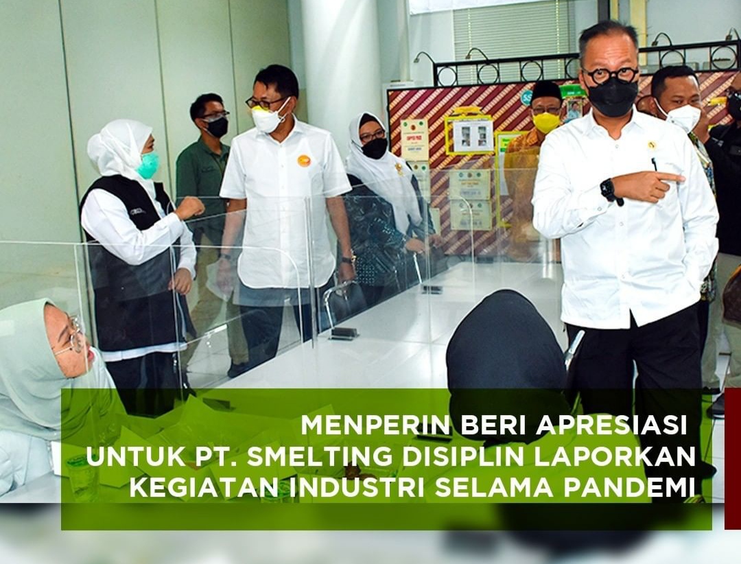 Kiat PT Smelting Cegah Klaster Kantor, Pasang Pembatas Kaca Antar Meja Kerja Karyawan
