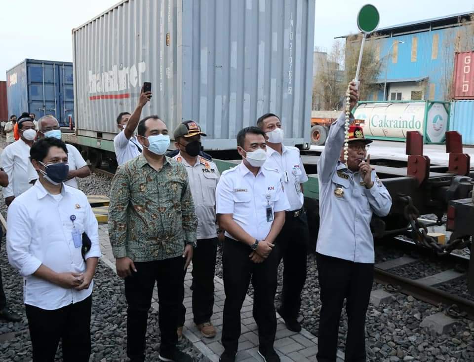 Beroperasinya Kereta Logistik di Gresik Bakal Tekan Kepadatan Jalan Hingga 80 persen