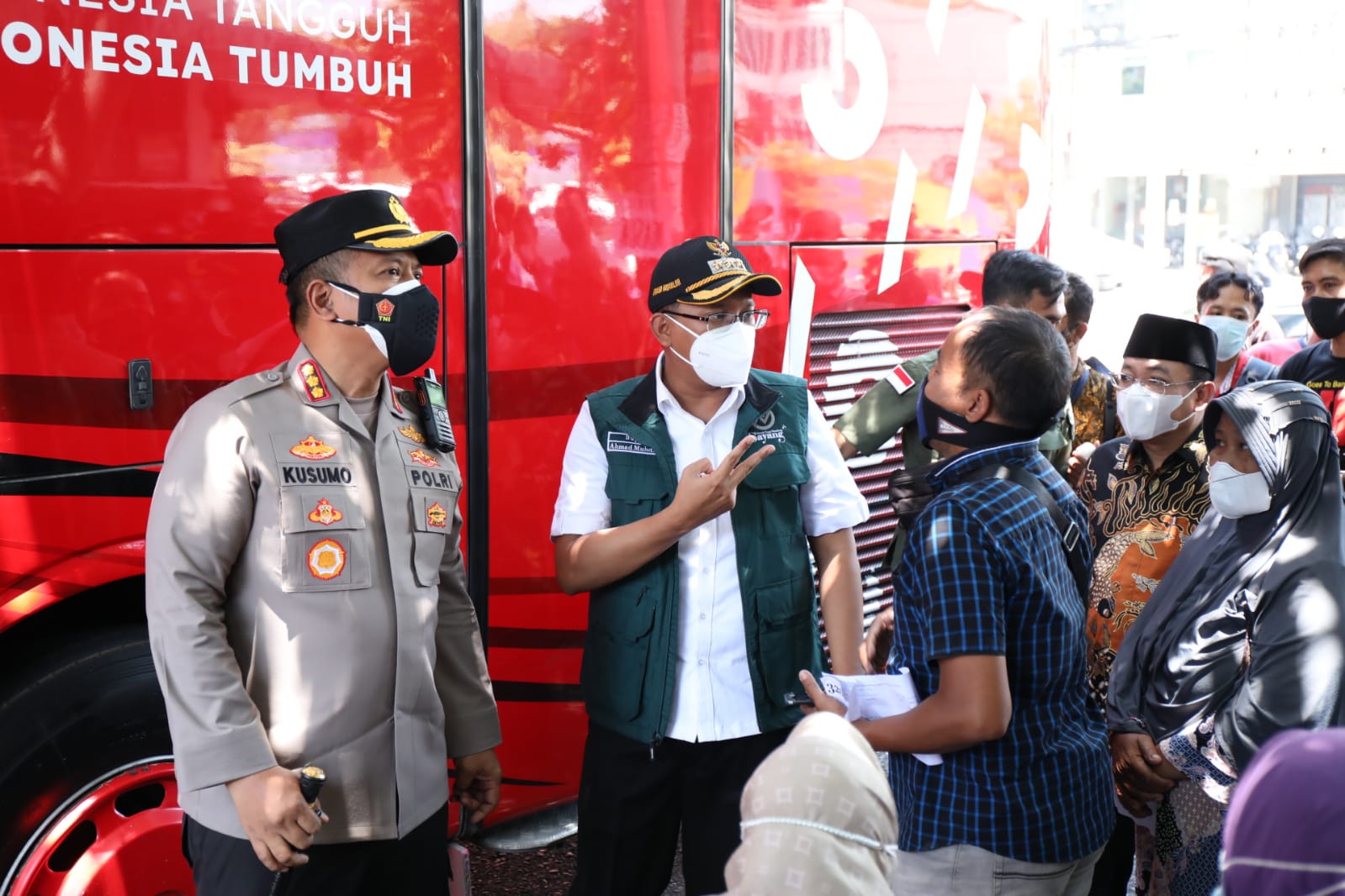 Vaksinasi Lansia Kurang 24 Ribu Lagi, Status Sidoarjo Optimis Turun ke Level 1