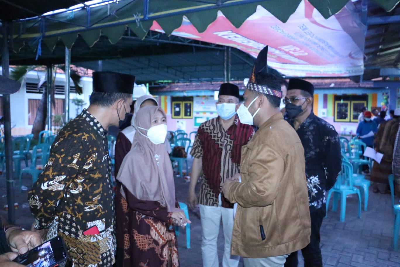 Hore! Kini Urus Administrasi Kependudukan, Warga Bawean Gak Perlu Berlayar ke Gresik