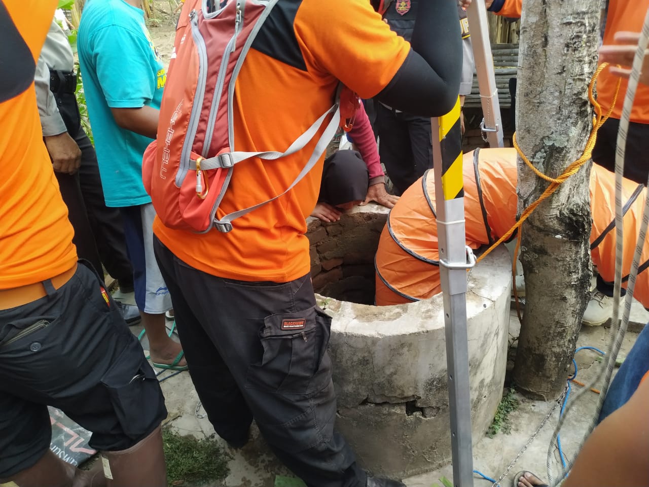 Ajaib! Kecebur Sumur 12 Meter, Nyawa Perempuan di Ponorogo Ini Masih Selamat