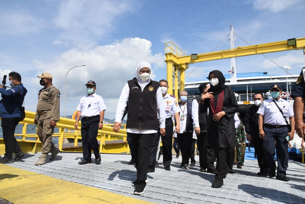 Perkuat Konektivitas dengan Indonesia Timur, Dermaga MB IV Pelabuhan Ketapang Diresmikan