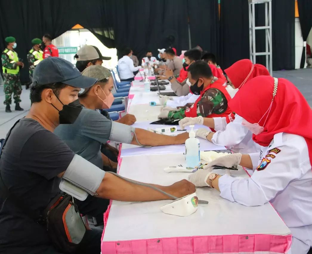 Vaksinasi di Lamongan Terus Digenjot Meski Sudah Capai Target