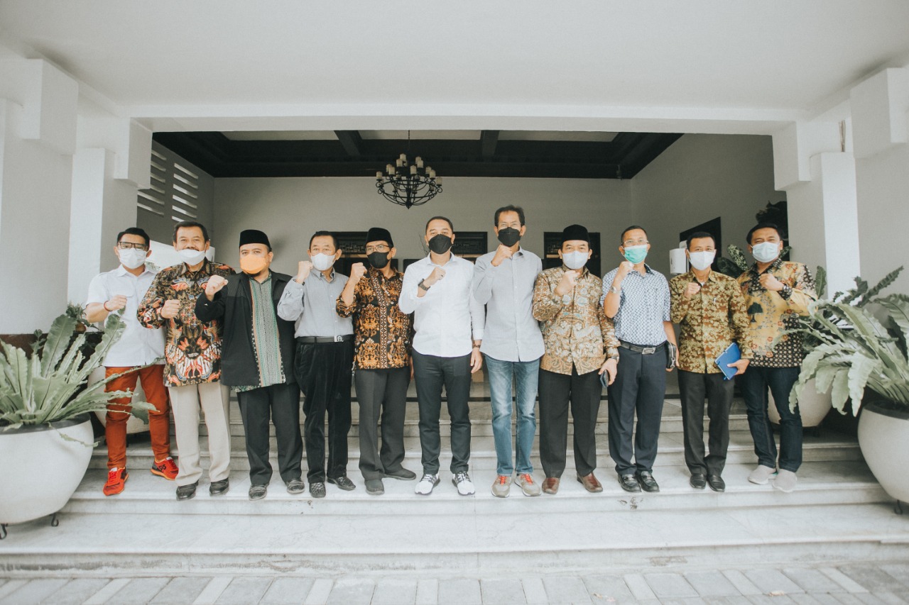 Jelang Penetapan APBD 2022, Wali Kota Eri Bertemu 10 Parpol Bahas Pembangunan Surabaya ke Depan