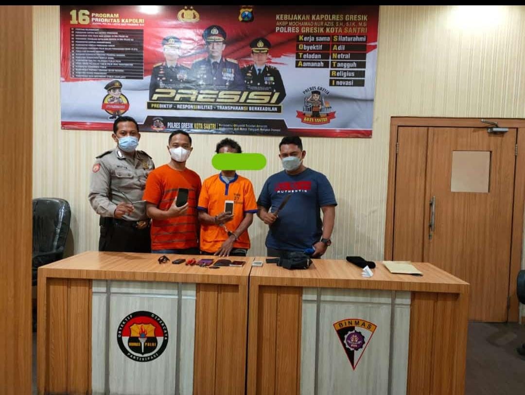 Bersenjata Pisau, Maling Hp Asal Sampang Ini Dihajar Massa di Gresik