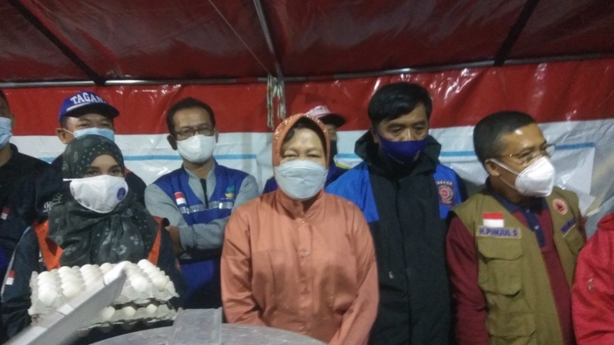 Mensos Risma Bakal Siapkan Lumbung Sosial Bencana La Nina