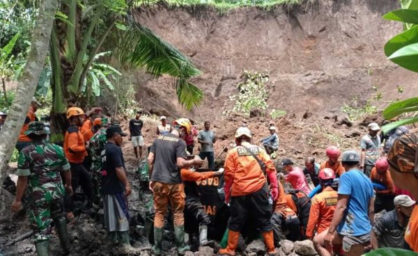 Petani Malang Temui Ajal Tertimbun Tanah