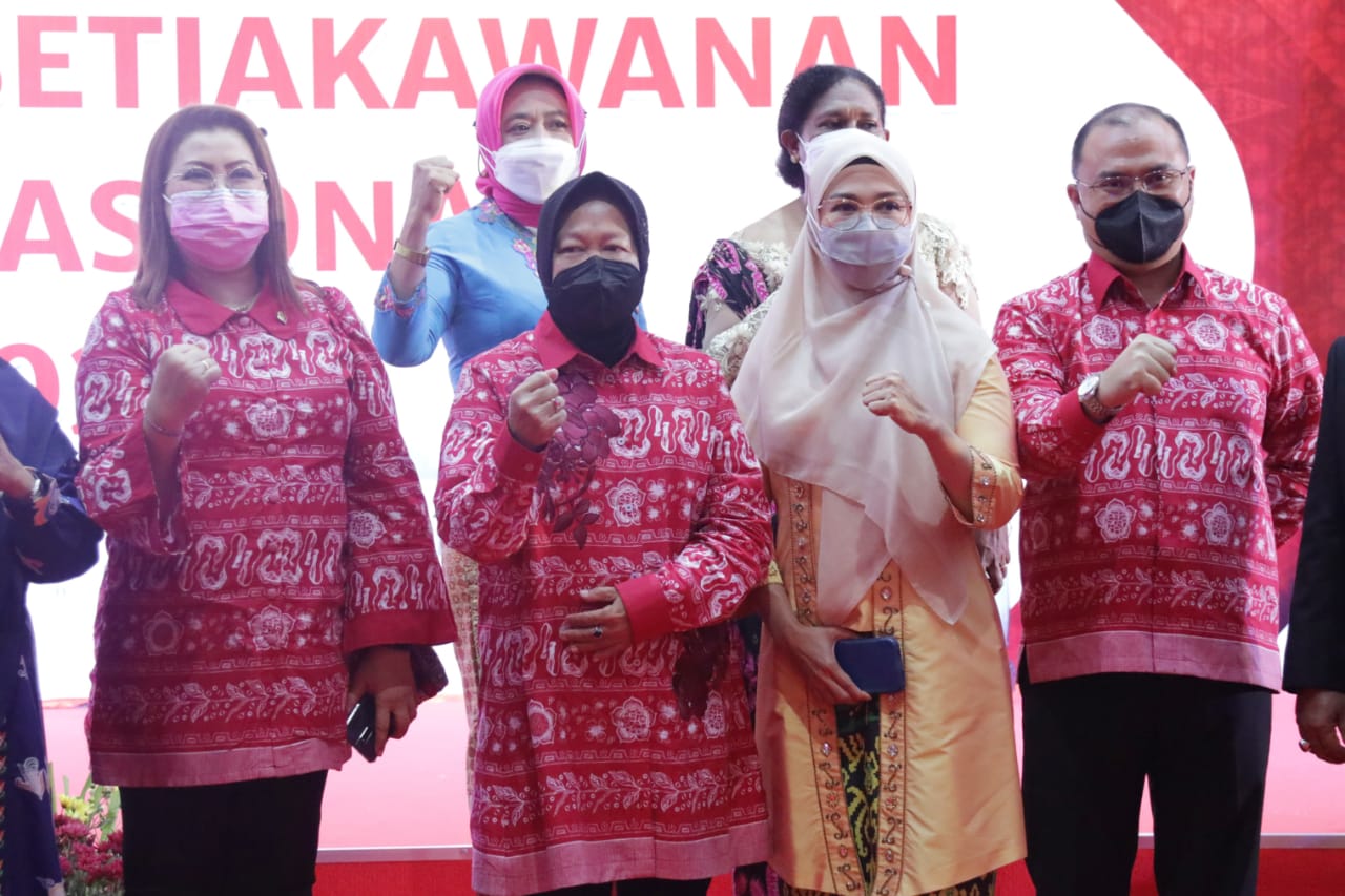 Sampaikan Arahan di Puncak Peringatan HKSN Tahun 2021, Mensos Ajak Seluruh Elemen Bangsa Perkokoh Solidaritas untuk Indonesia Sejahtera