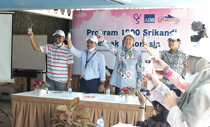 Cimory Luncurkan Program 1000 Srikandi Peternak Indonesia