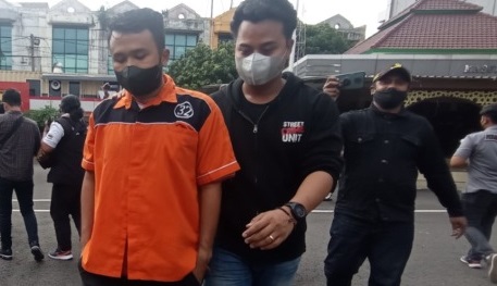 Utang Belum DIlunasi, Truk Saudara  Dibawa Kabur