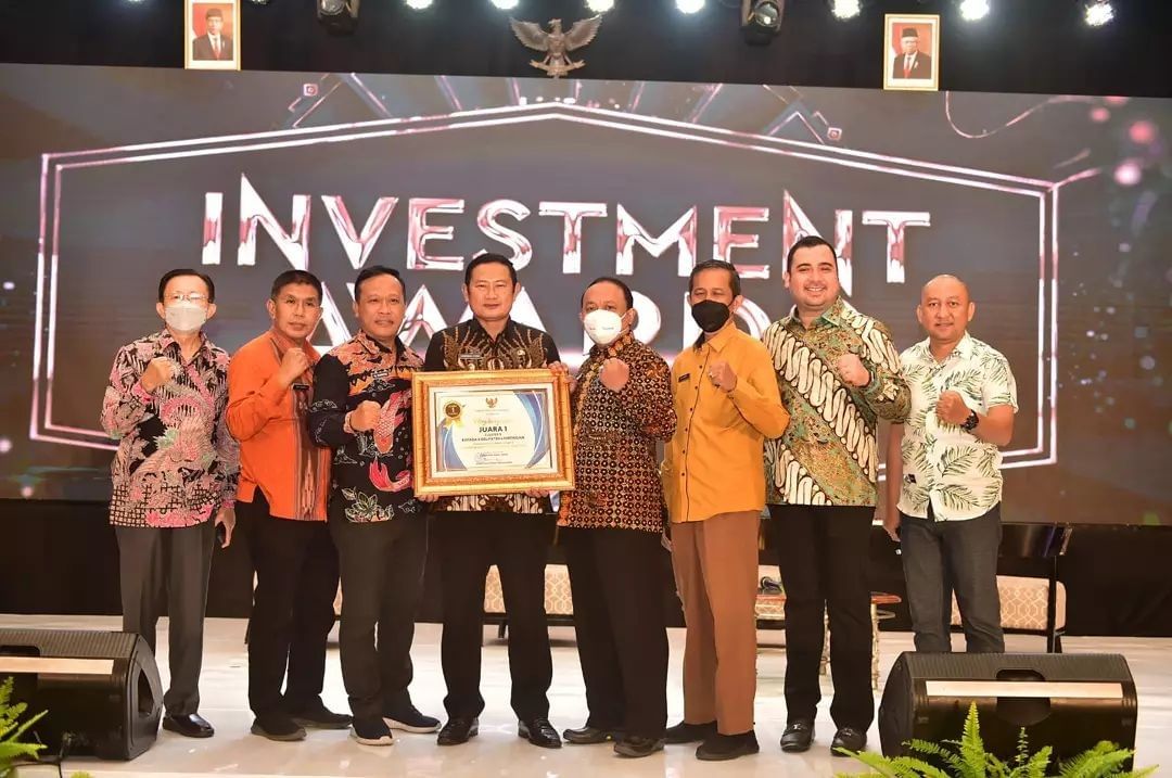 Kabupaten Lamongan Raih Penghargaan Investment Award dari Pemprov Jatim