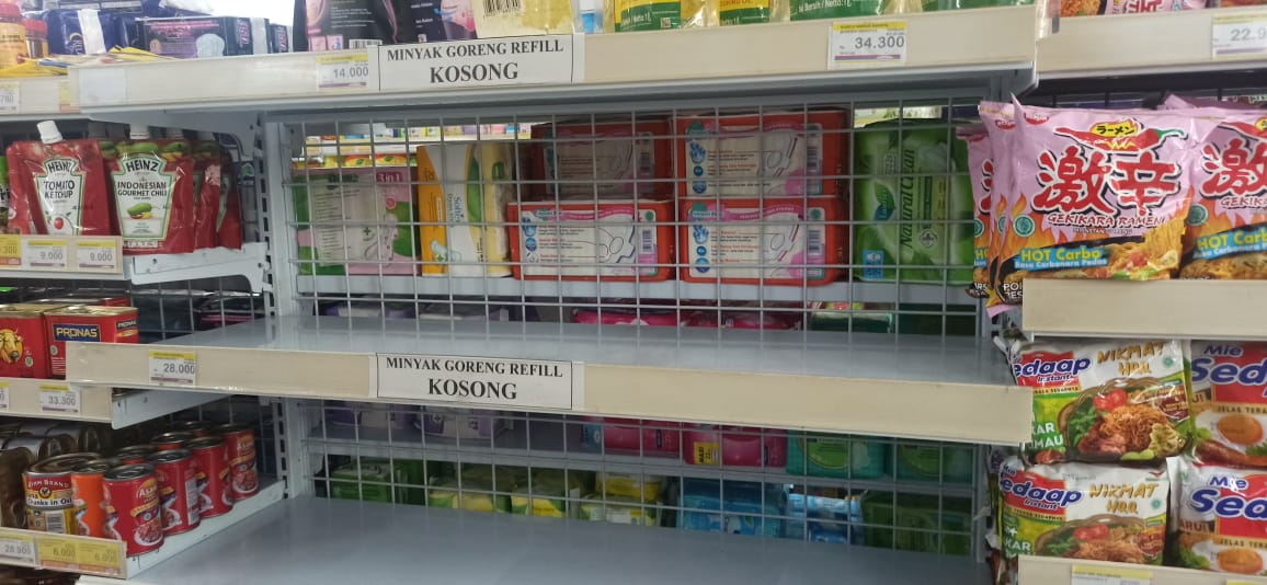 Satu Harga Minyak Goreng, Konsumen : Kami Diprank Pemerintah Harga Murah Barang Gak Ada