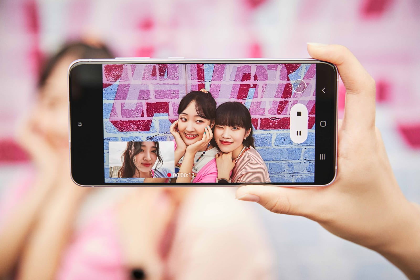 Buat Para Gen Z Bisa Nonton, Bikin Konten Hingga Gaming Lebih Mulus Berkat Exynos 2100