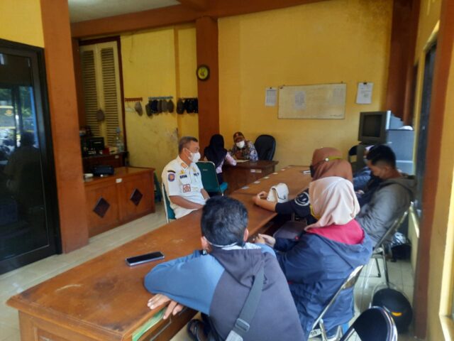 Tiga Pasangan Mesum Digaruk Satpol PP Situbondo