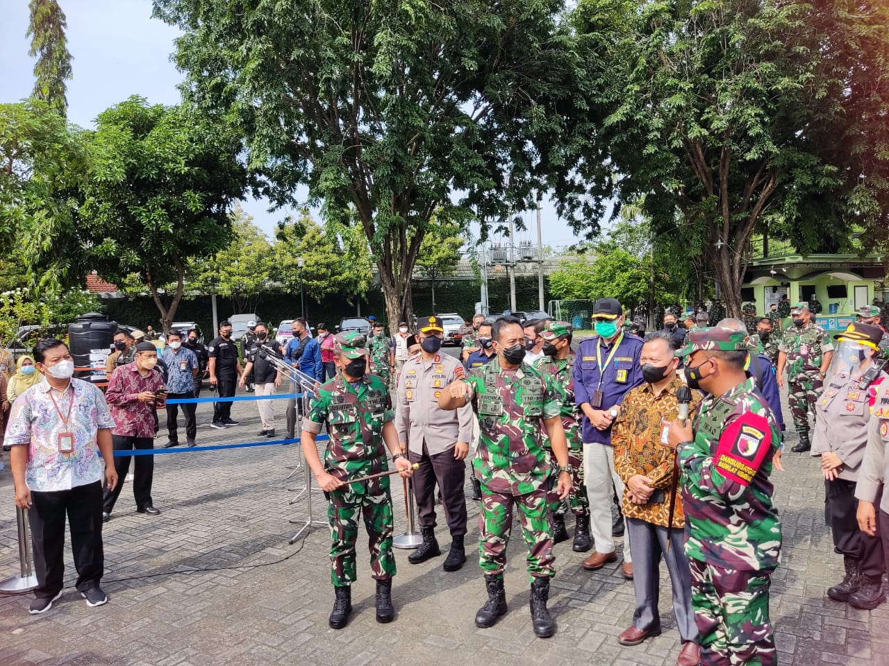 Panglima TNI Andika Perkasa Puji Fasilitas Karantina Balai Diklat Kemenag Surabaya