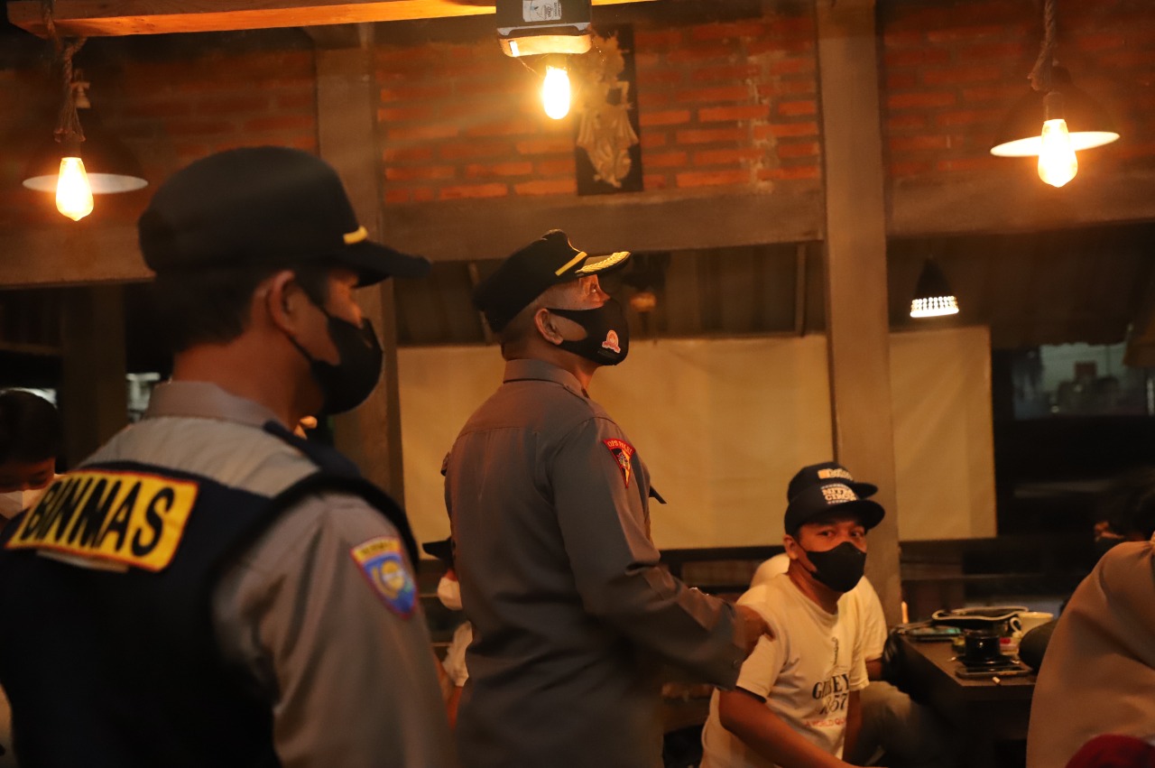 Operasi Prokes Covid-19, Tim Gabungan Pamor Keris Sasar Sejumlah Tempat Nongkrong di Kediri