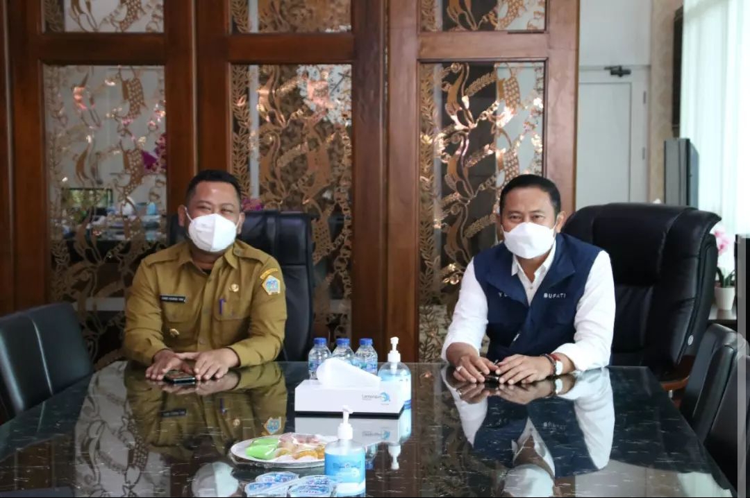 Terima Kunjungan Bupati Gresik, Pak Yes Siap Lakukan Sinergitas Antar Wilayah