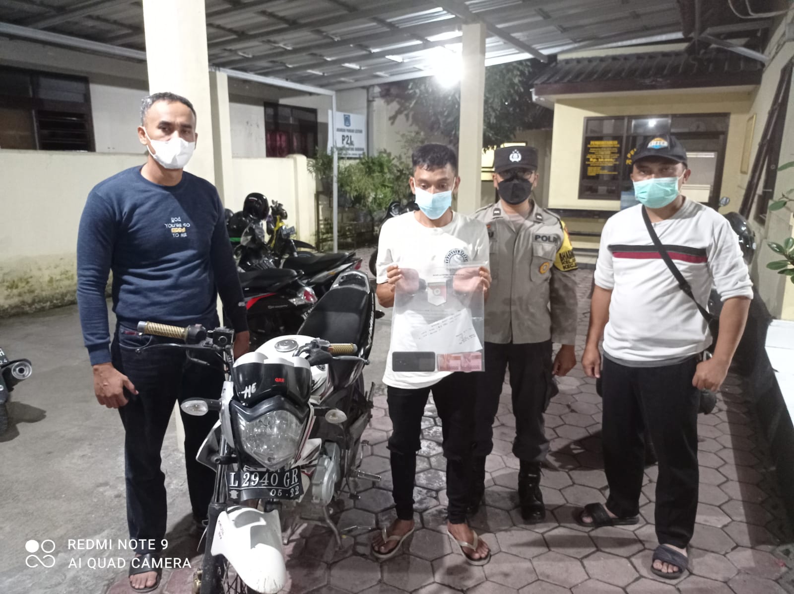 Sok Gaya di Depan Pacar, Warga Lamongan Ini Dijemput Polisi Saat Berduaan