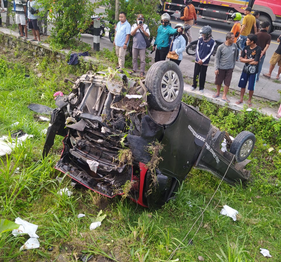 Penjual Meubel Keliling Asal Madiun Tewas Disambar Kereta Api di Bojonegoro