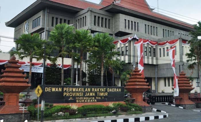 HMI Jatim Menilai Hibah Pimpinan DPRD Jatim Menyayat Hati Rakyat