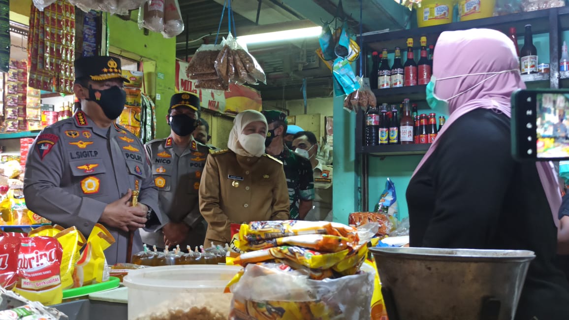 Cek Ketersediaan Minyak Goreng, Kapolri Datangi Pasar Wonokromo Surabaya