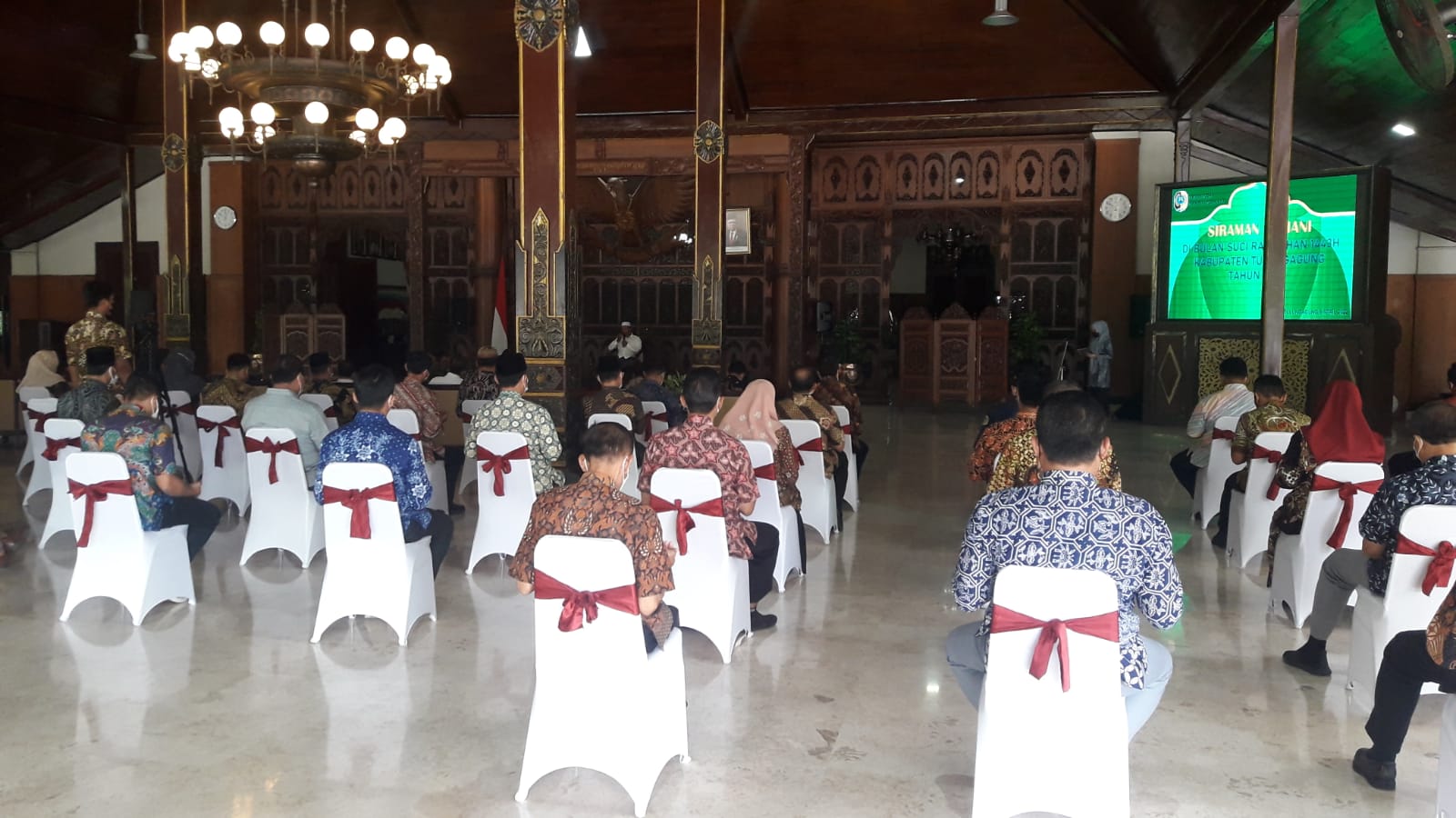 Gelar Siraman Rohani, Bupati Ingatkan Soal Prokes Saat Ibadah di Bulan Ramadhan
