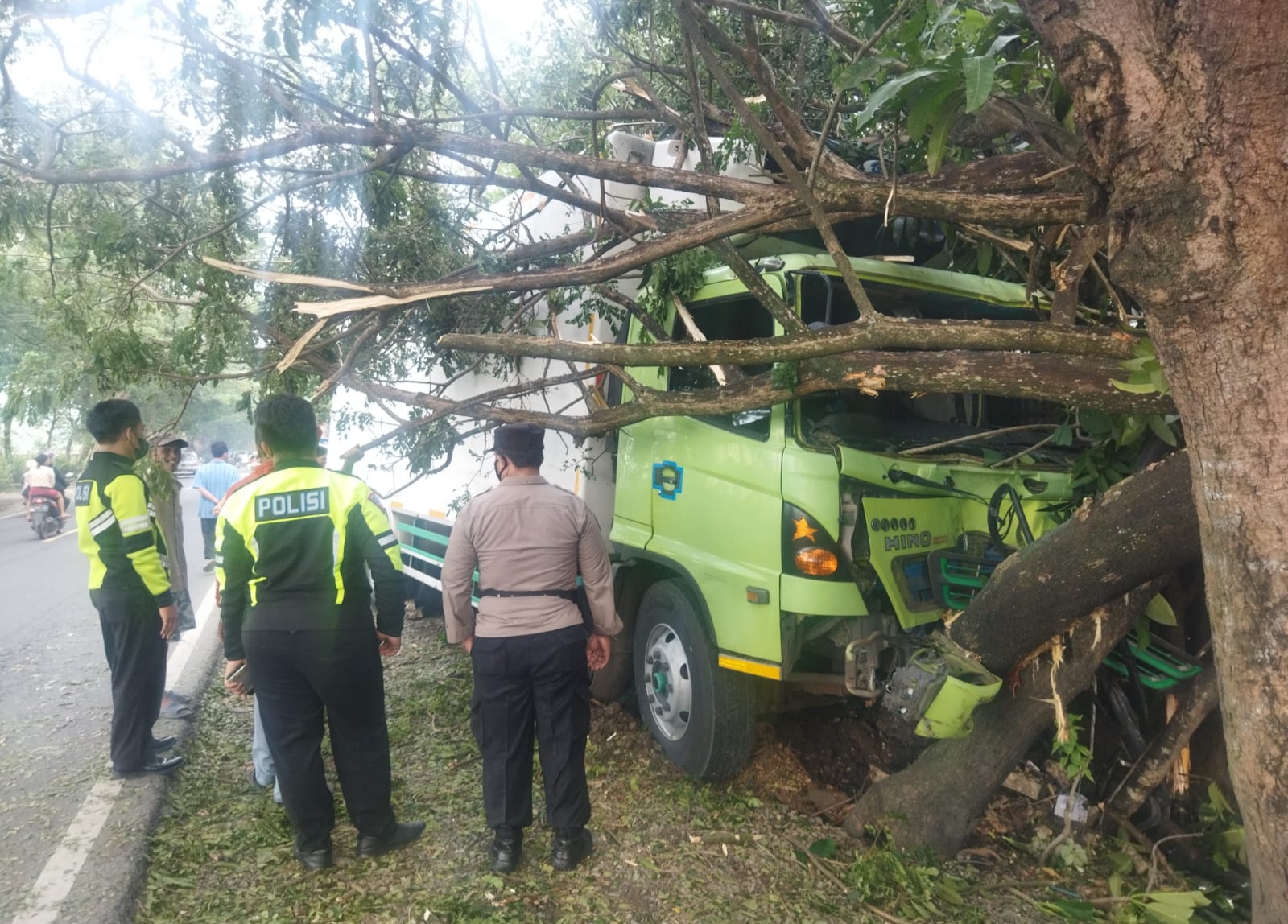 Pemulung di Bojonegoro Tewas Disantap Truk Tronton