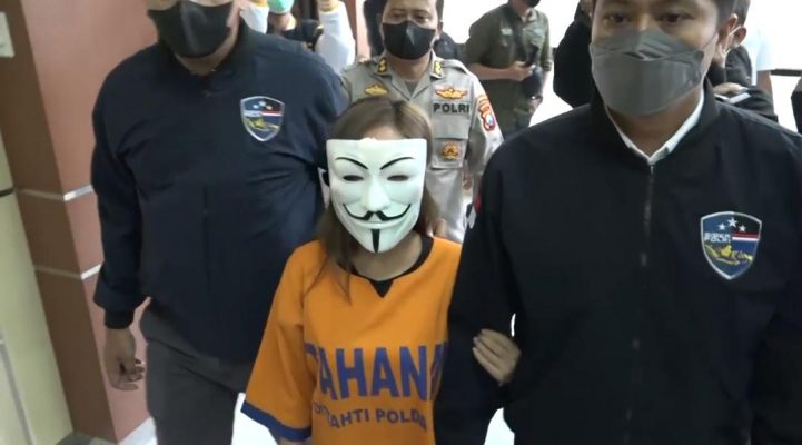 Selebgram Cantik Surabaya Buka Arisan Bodong Beromset Miliaran