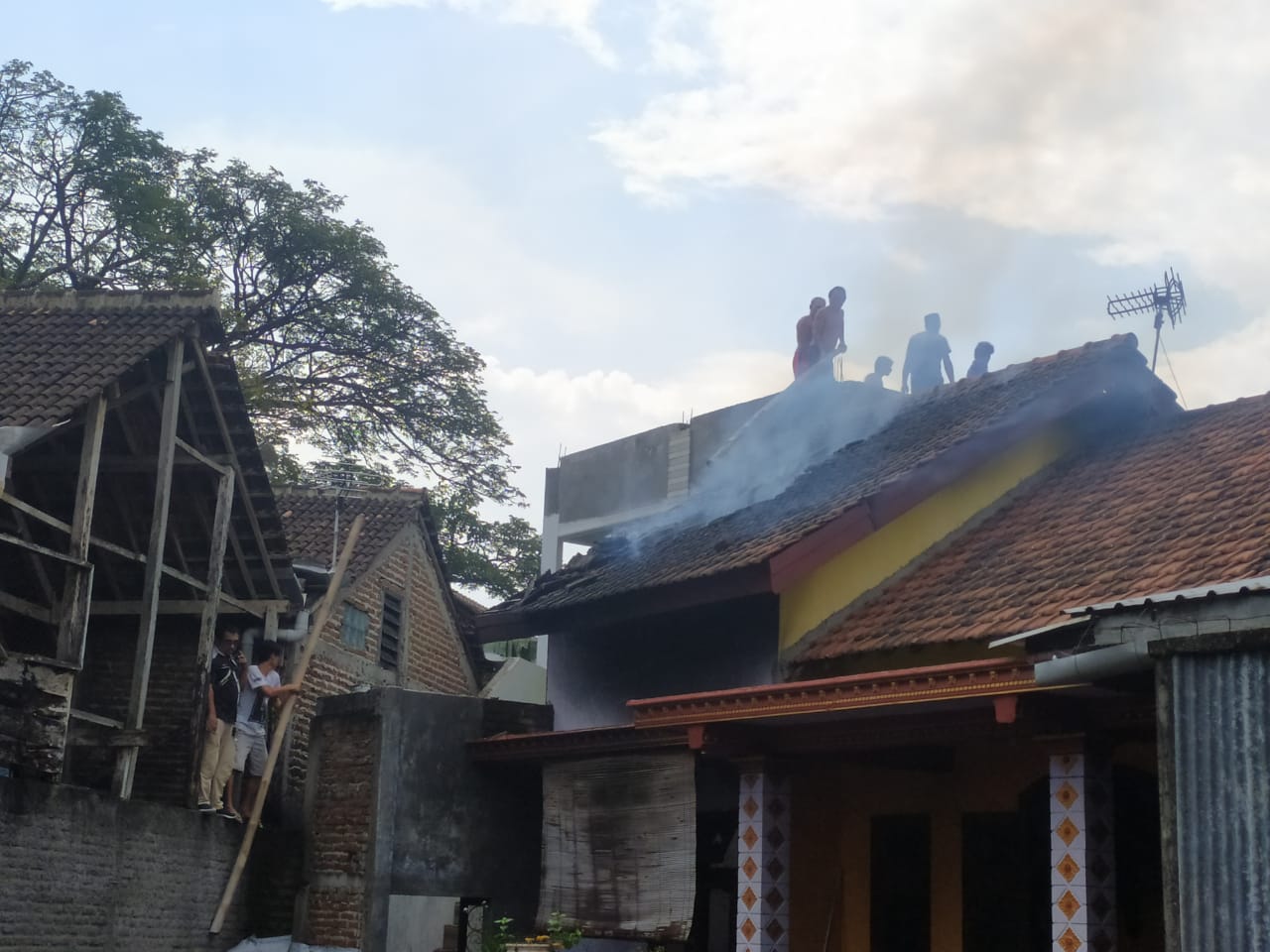 Rumah Warga Ponorogo Terbakar, Dugaan Karena Rokok