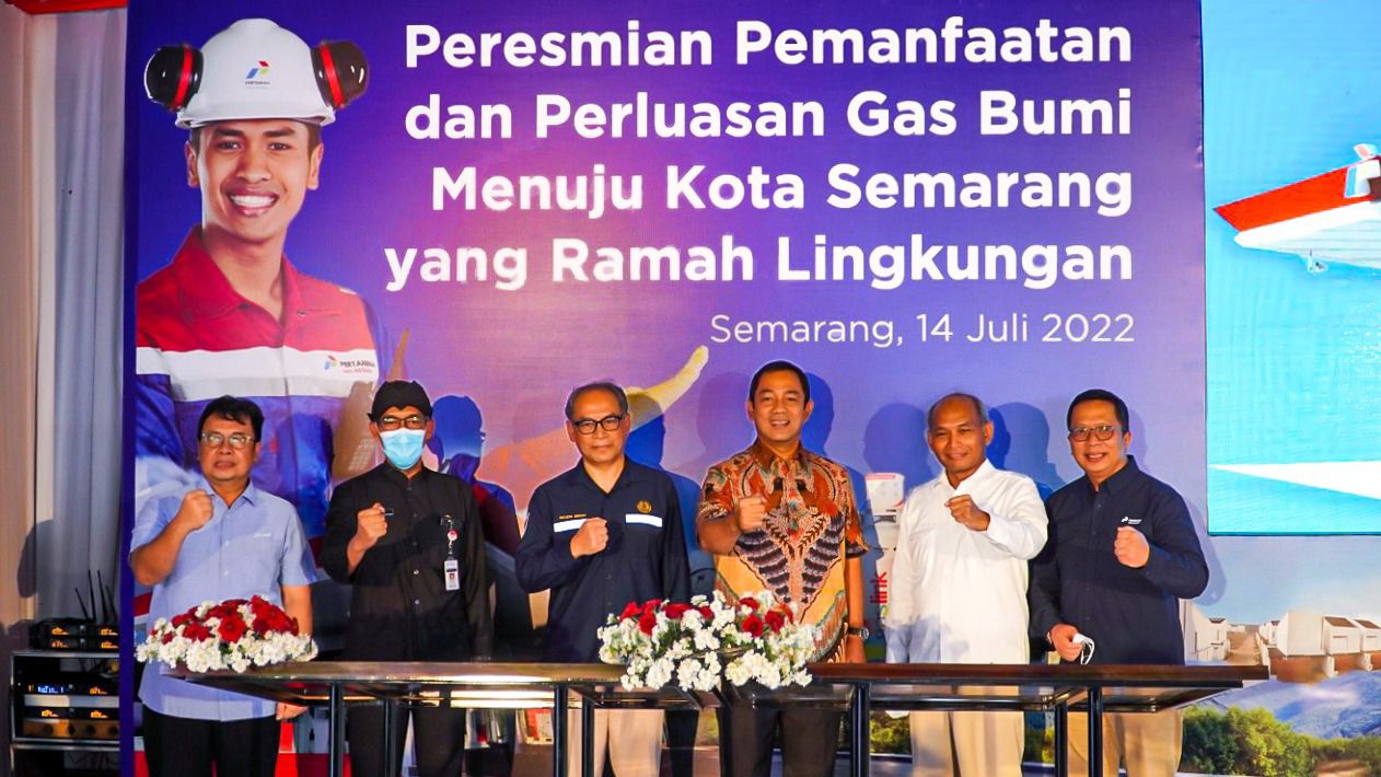 Dorong Transisi Energi, Dirjen Migas Resmikan SPBG Penggaron dan Mangkang