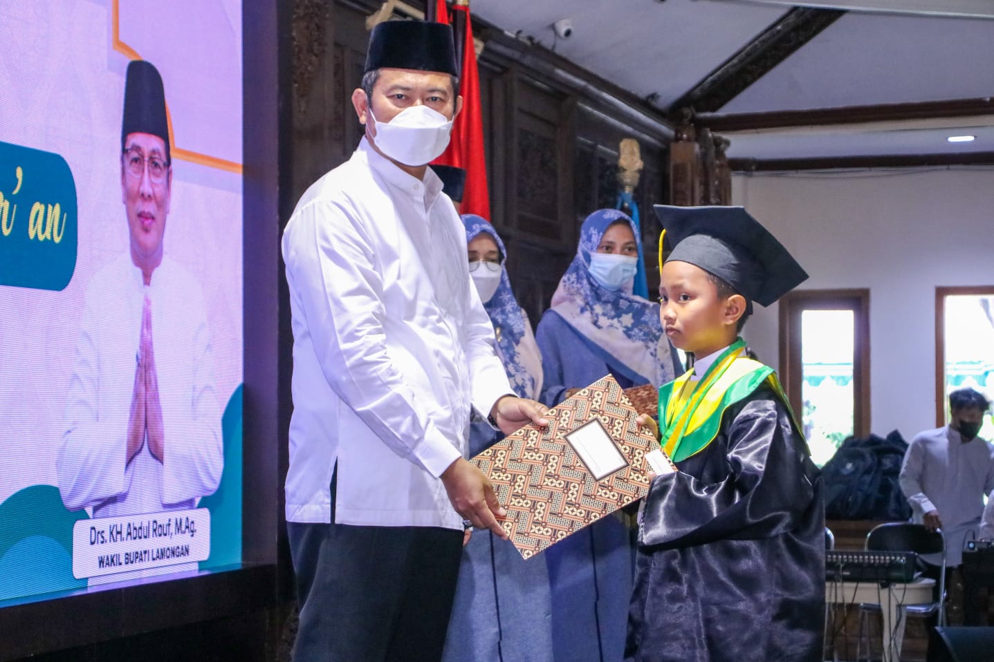 4.326 Tahfidz Lamongan Berhasil Diwisuda, Pak Yes : Konsisten Jaga Hafalan