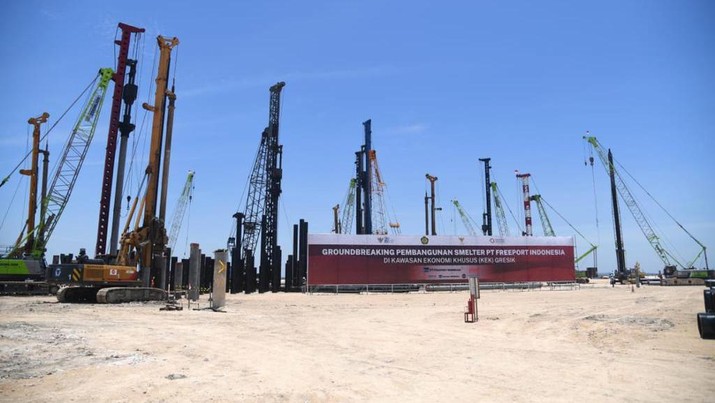 PT Antam Kunci Produk Emas PT Freeport Gresik