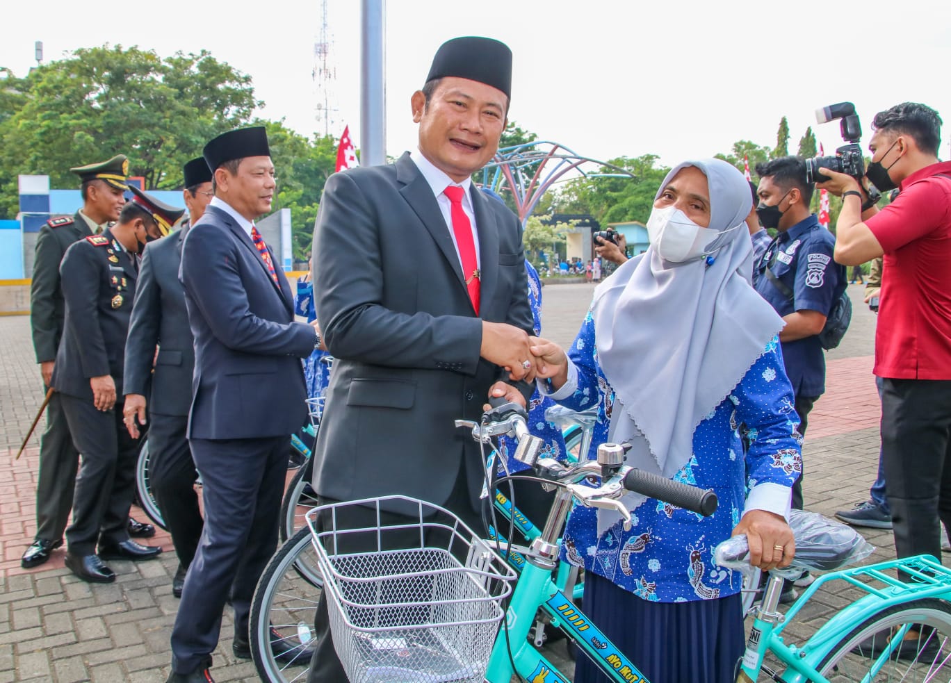 Hari Kesaktian Pancasila, Generasi Muda Berprestasi Lamongan Terima Penghargaan Nasional