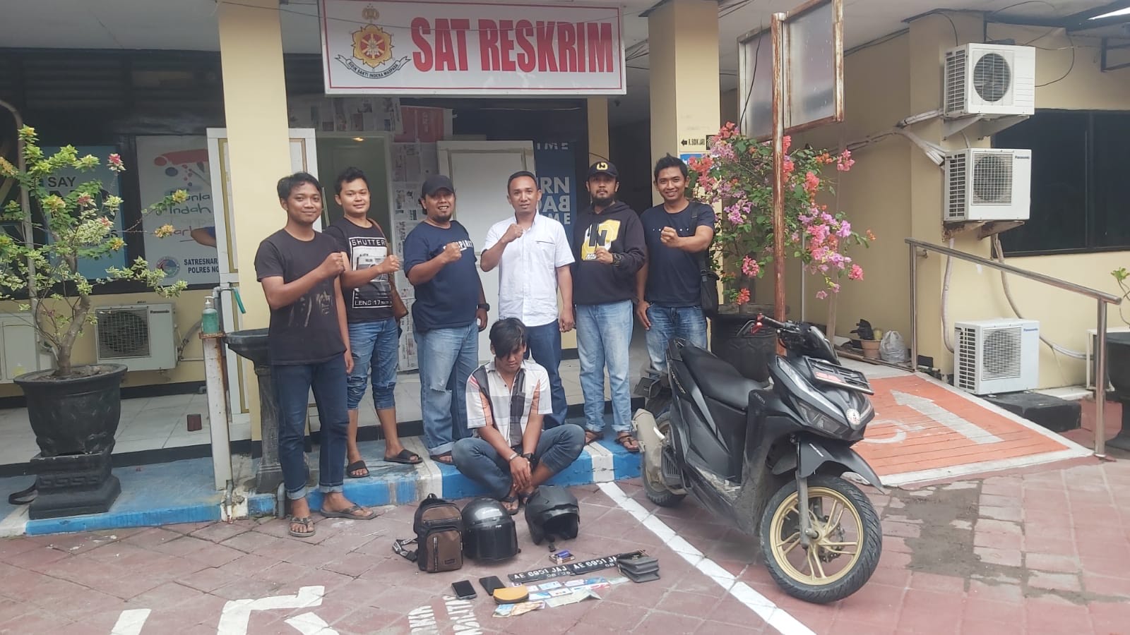 Kenalan Lewat TanTan, Mahasiswi Asal Tuban Diperkosa Penjual Pentol