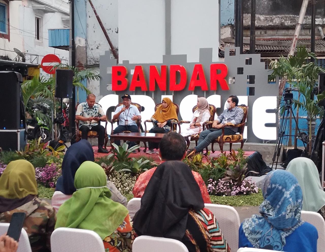 Rektor Unmuh Gresik Berikan Resep Agar GKL Bandar Grisse Ramai, Apa Saja?