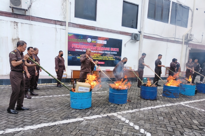 Pemusnahan Barang Bukti di Kab. Pasuruan, Kasus Narkoba Mendominasi