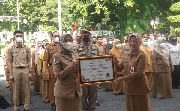 Pemkab Bojonegoro Raih Zona Integritas Wilayah Bebas Korupsi 2022