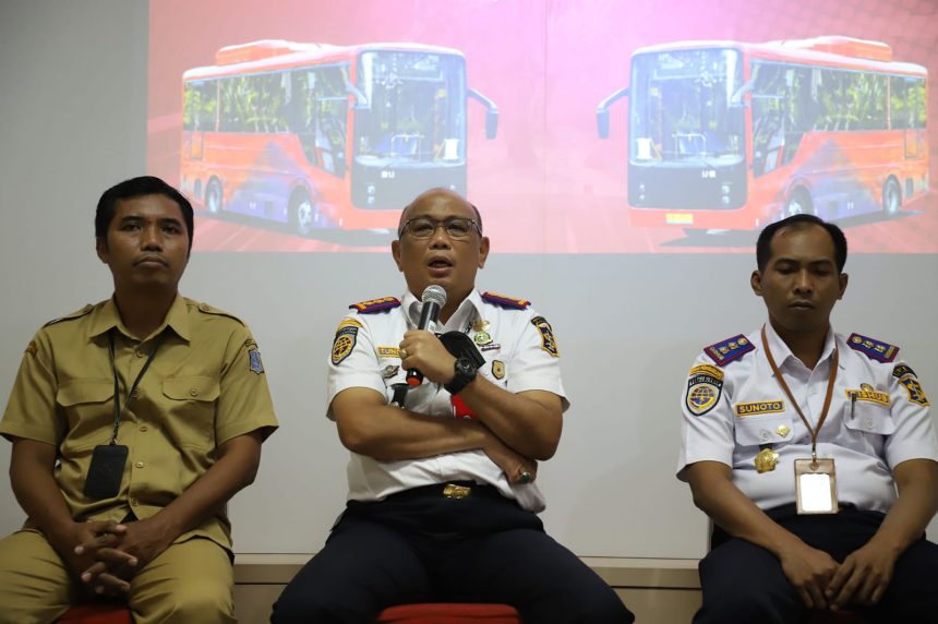 Surabaya Bakal Operasikan Angkutan Umum Perkampungan