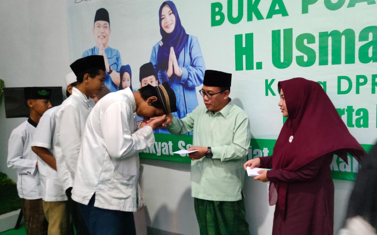 Cari Keberkahan di Bulan Ramadan, Ketua DPRD Sidoarjo Buka Puasa Bersama Anak Yatim