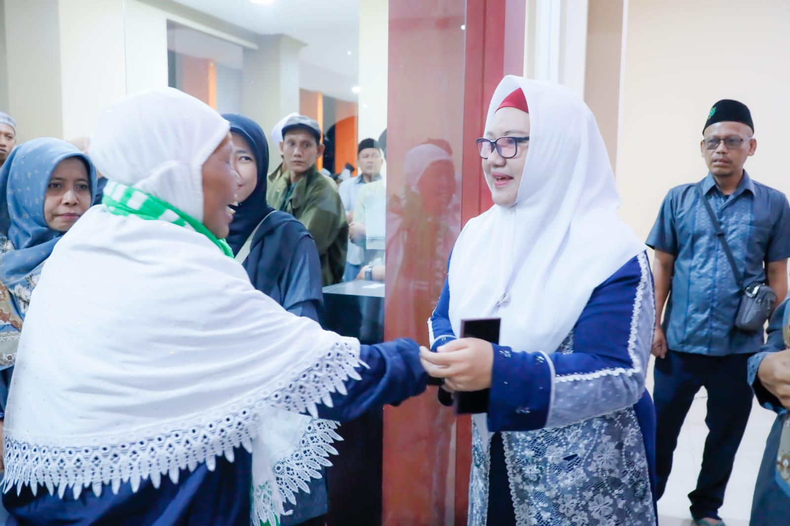 Sambut Kepulangan Ratusan Jamaah Haji, Wabup Gresik Doakan Mabrur