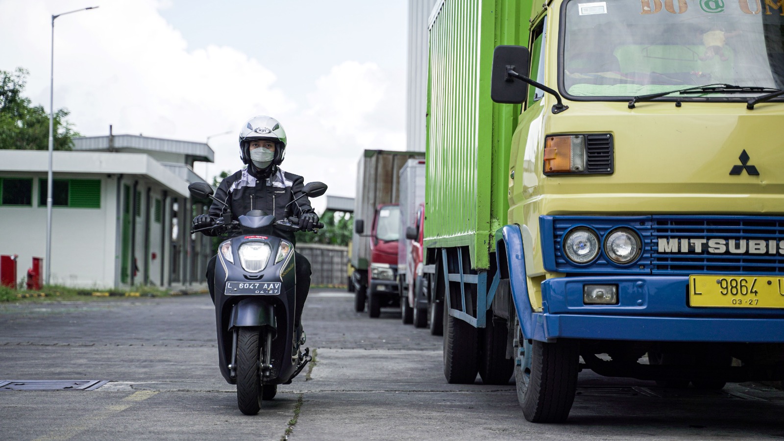 Tips Cari Aman Hindari Kendaraan Depan Rem Mendadak