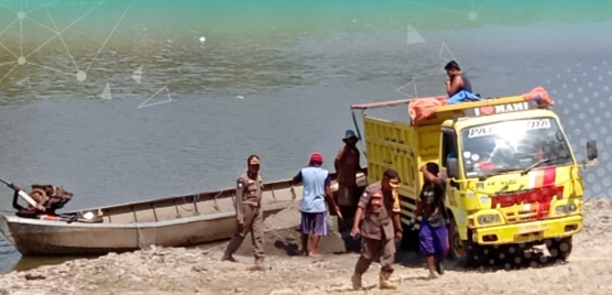 Satpol PP Bojonegoro Tertibkan Tambang Pasir Ilegal di Bengawan Solo