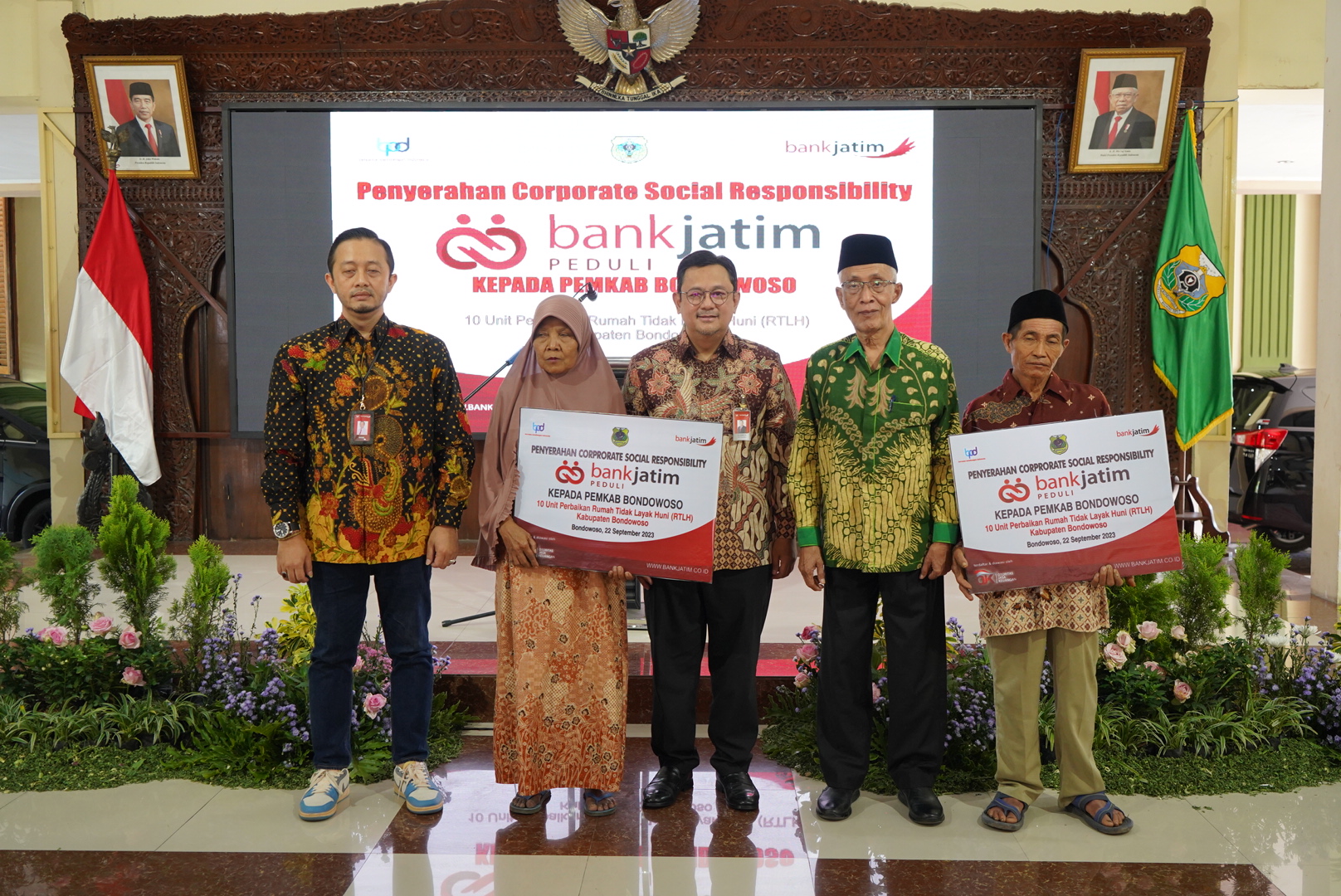Rumah Tidak Layak Huni di Bondowoso Akan Diperbaiki Dengan CSR Bank Jatim