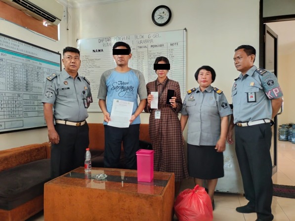 Disimpan di Dalam BH, Warga Surabaya ini Gagal Selundupkan Ponsel ke Rutan Medaeng