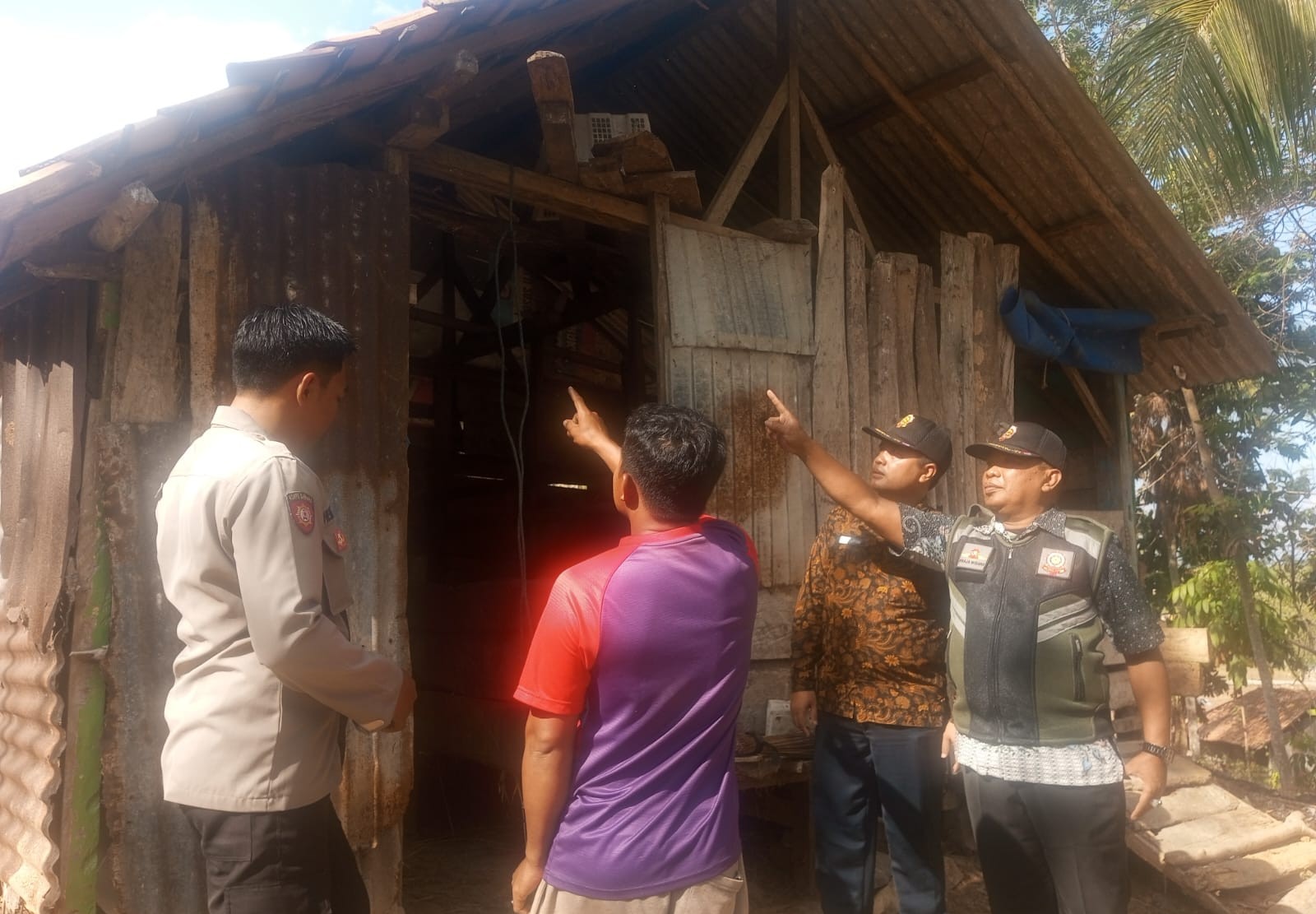 Pemuda Bawean Gresik Ditemukan Tewas Tergantung