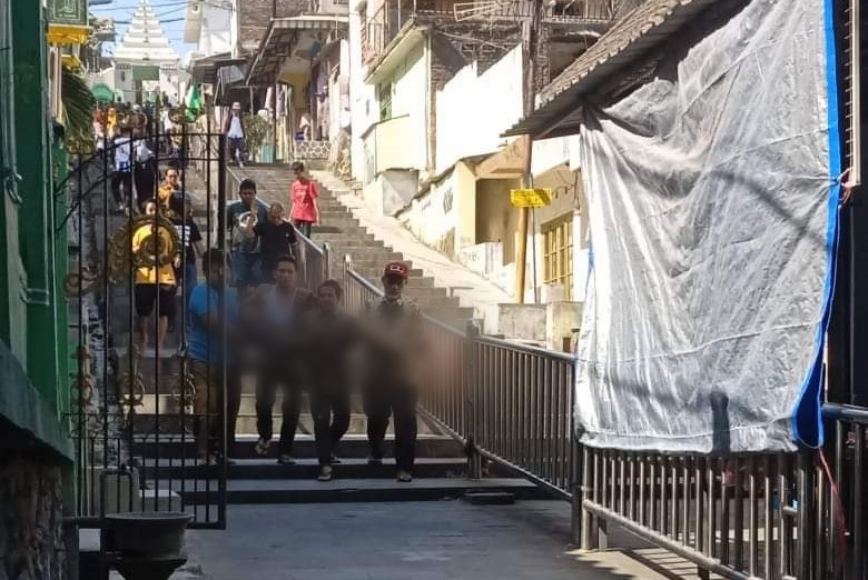 Anak SMP di Gresik Tenggelam Saat Berenang Bersama Teman-temannya
