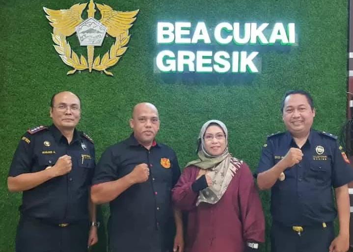 Bea Cukai dan Pemkab Gresik Kaji Pendirian Pabrik Rokok di Pulau Bawean