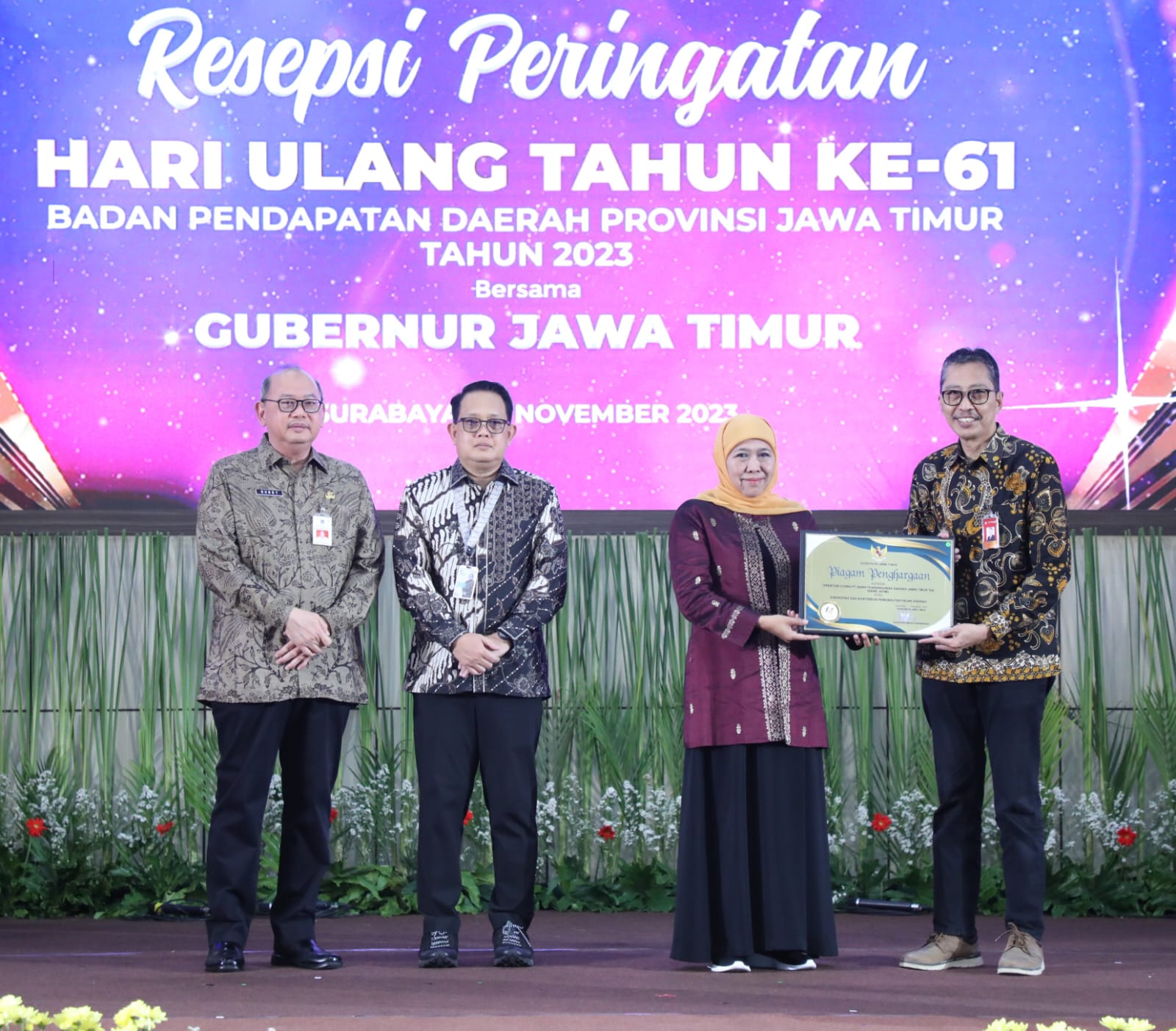 Bapenda Pemprov Jatim Beri Penghargaan Kepada Mitra Kerja, Salah Satunya Bank Jatim
