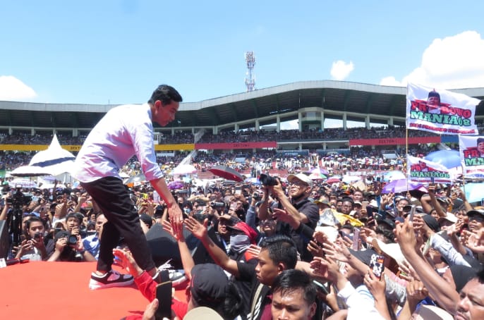 Bupati Sidoarjo dan Gus Ali Hadiri HUT SPSI Bersama Cawapres Gibran Rakabuming Raka